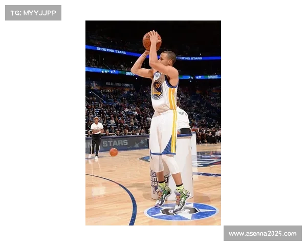 “全明星投篮之星大赛采用两轮制，70秒内覆盖七个投篮点争夺冠军”